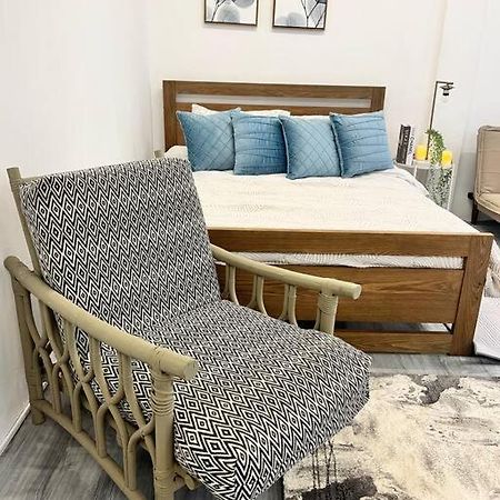 Roemah Lily Studio Tanah Rata Luaran gambar